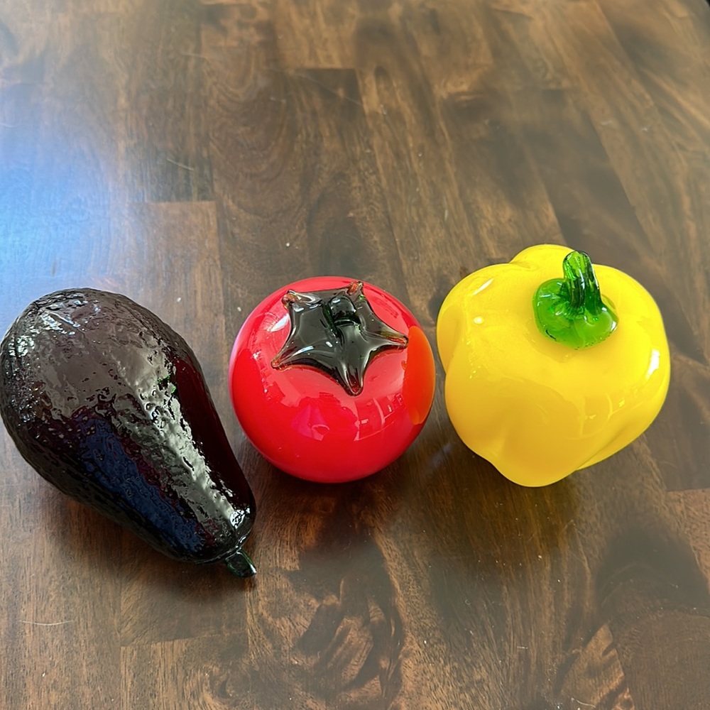 Vintage Murano glass vegetables. Yellow pepper tomato and avocado. - Picture 3 of 9